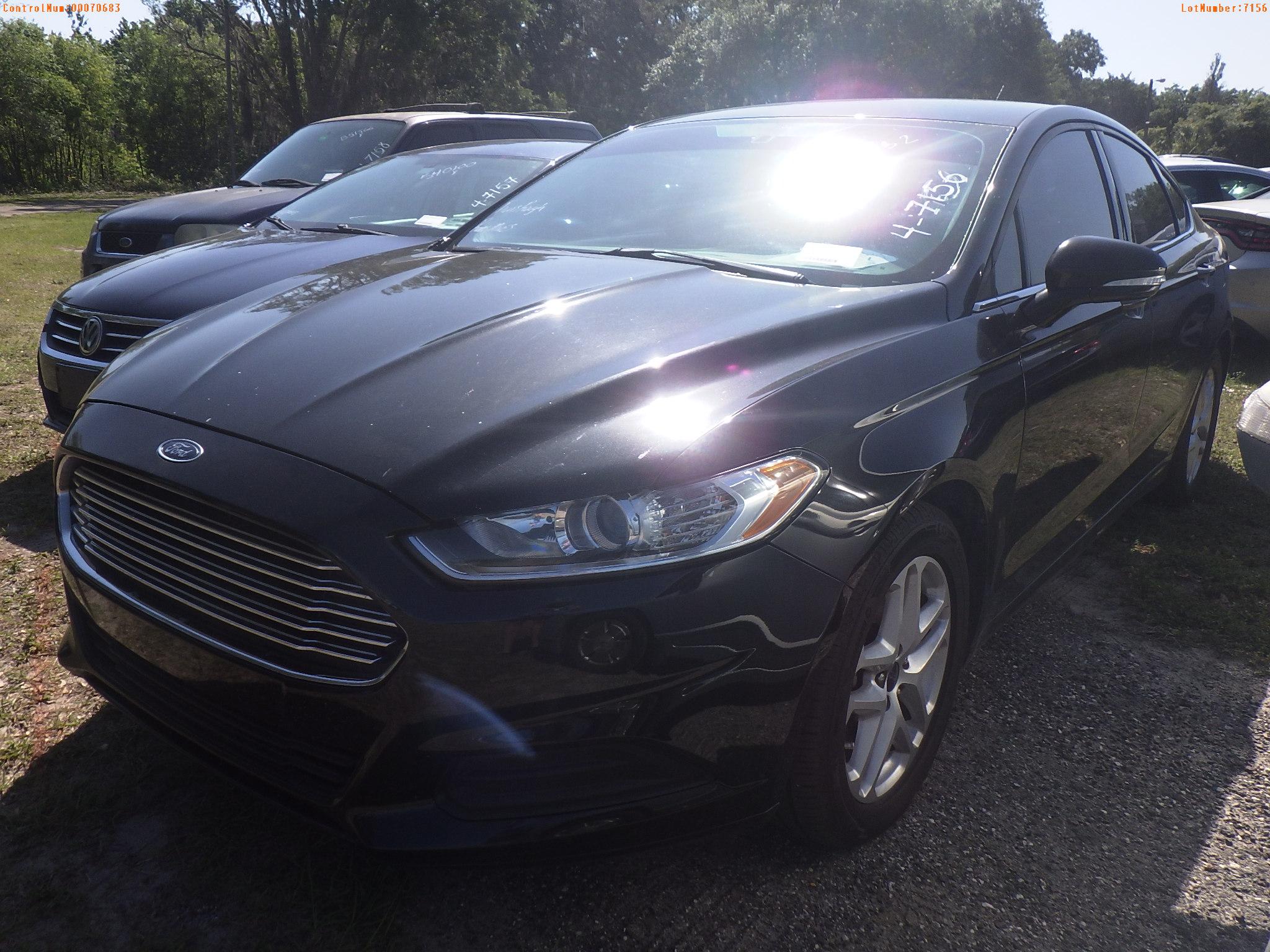 5-07122 (Cars-Sedan 4D)  Seller:Private/Dealer 2015 FORD FUSION