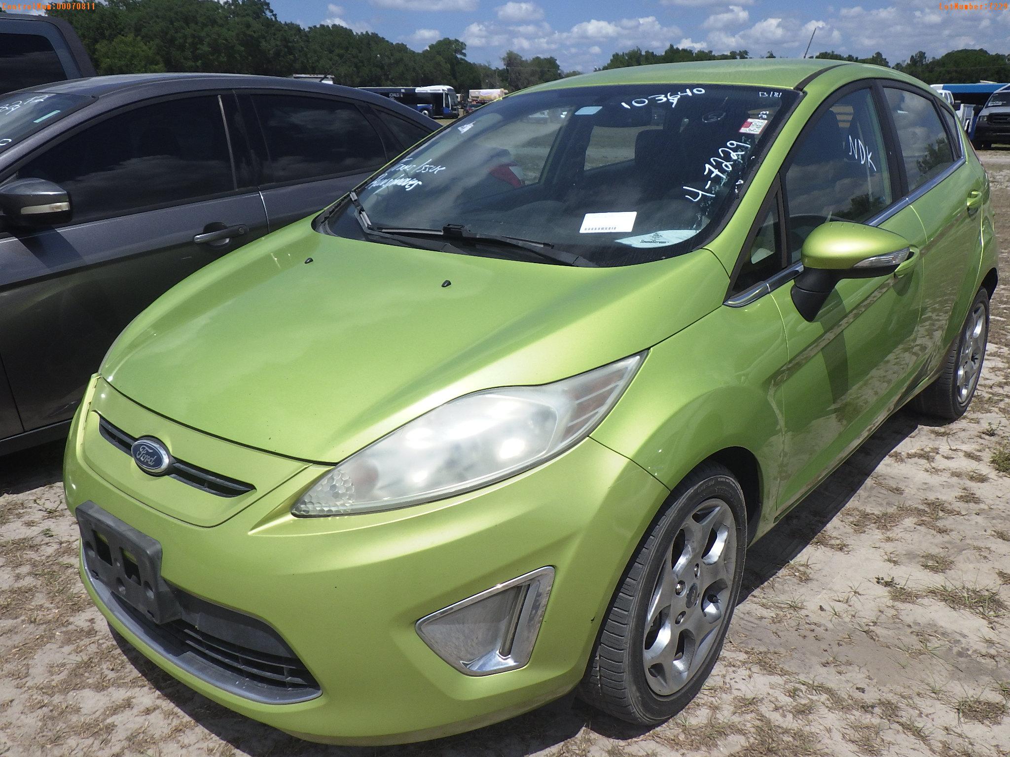 5-07114 (Cars-Hatchback 4D)  Seller:Private/Dealer 2011 FORD FIESTA