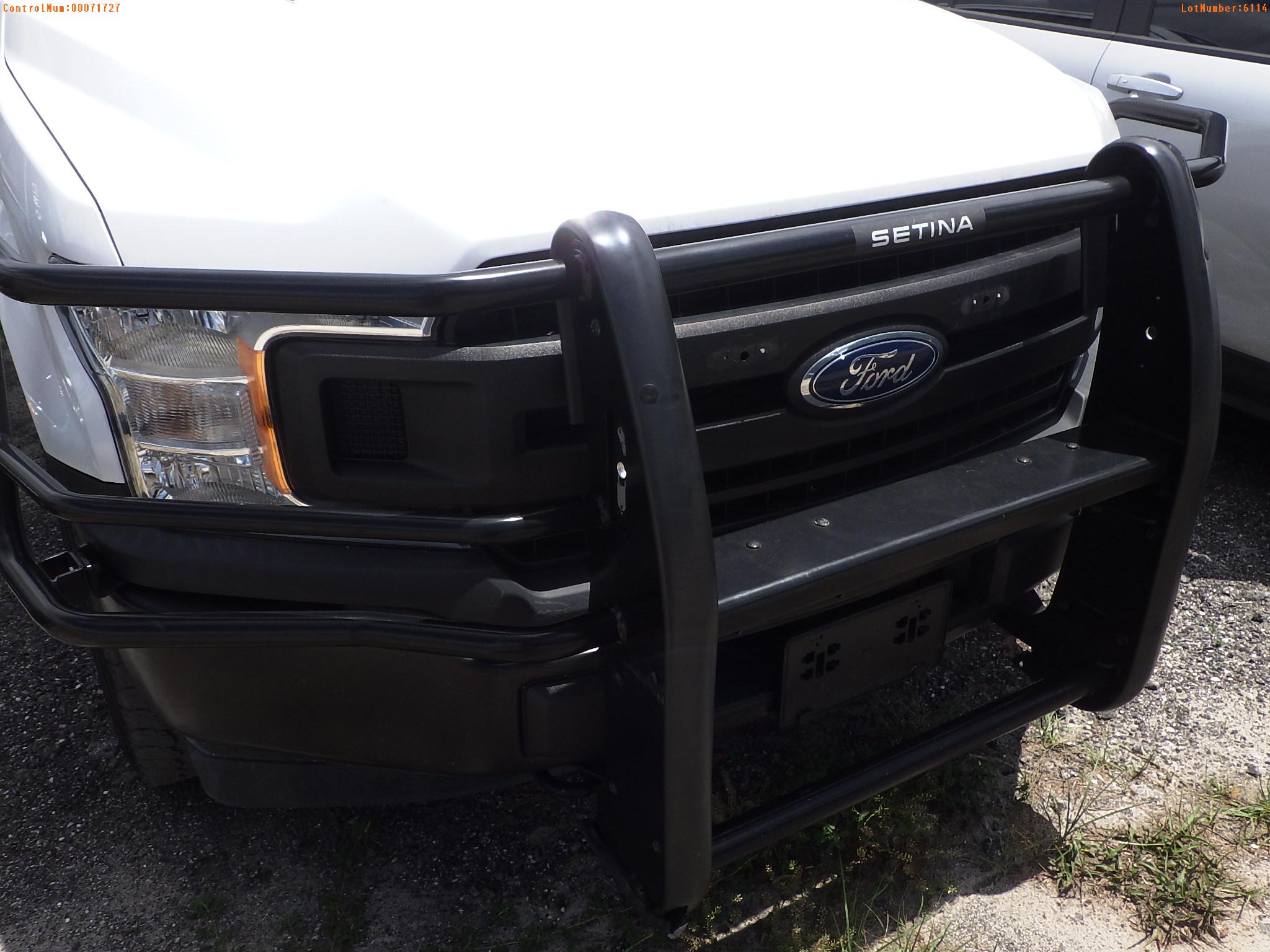 6-06114 (Trucks-Pickup 4D)  Seller: Gov-Hillsborough County Sheriffs 2019 FORD F