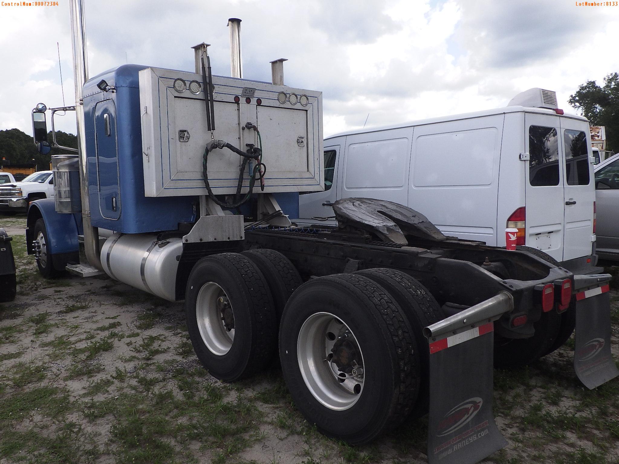 6-08133 (Trucks-Tractor)  Seller:Private/Dealer 2006 PTRB 379