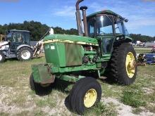 10-01600 (Equip.-Tractor)  Seller:Private/Dealer JOHN DEERE 4440 SG4 CAB TRACTOR