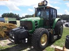 10-01198 (Equip.-Tractor)  Seller: Gov-Hillsborough County B.O.C.C. JOHN DEERE 7