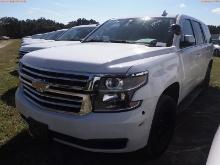 10-06115 (Cars-SUV 4D)  Seller: Gov-Hillsborough County Sheriffs 2020 CHEV TAHOE