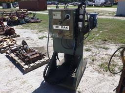 4-04112 (Equip.-Compaction)  Seller:Private/Dealer TRI-PAK COMMERCIAL COMPACTOR