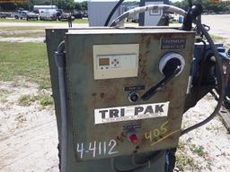 4-04112 (Equip.-Compaction)  Seller:Private/Dealer TRI-PAK COMMERCIAL COMPACTOR