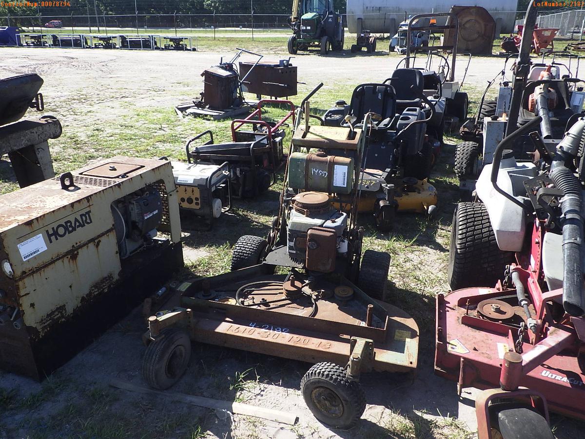 4-02182 (Equip.-Mower)  Seller:Private/Dealer LOT OF ASSORTED ZERO TURN & PUSH M