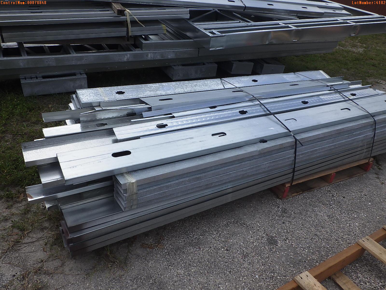 4-04182 (Equip.-Specialized)  Seller:Private/Dealer LOT OF STRUCTURAL STEEL FRAM