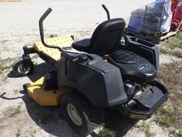 4-02152 (Equip.-Mower)  Seller:Private/Dealer CUB CADET RZT-L 54 INCH ZERO TURN