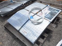 4-04144 (Equip.-Materials)  Seller:Private/Dealer GALVANIZED STEEL DIAMOND PLATE