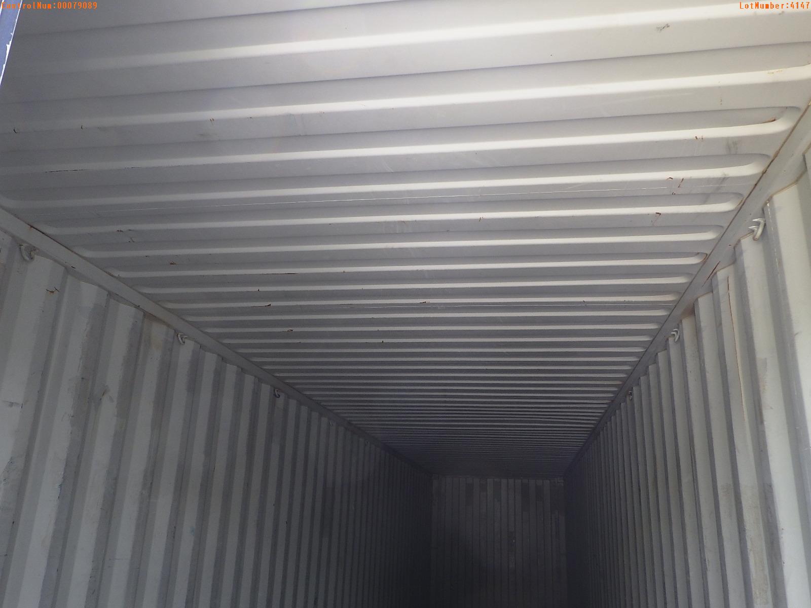 4-04147 (Equip.-Container)  Seller:Private/Dealer 40 FOOT METAL SHIPPING CONTAIN