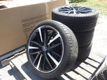 4-04174 (Equip.-Parts & accs.)  Seller:Private/Dealer (4) 235-40-19 TIRES AND TO