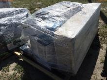 4-02236 (Equip.-Materials)  Seller:Private/Dealer PALLET OF ASSORTED BATHROOM FI