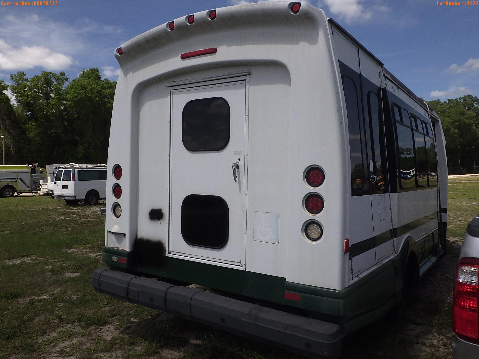 4-09122 (Trucks-Buses)  Seller: Florida State D.O.T. 2010 TURT 4500