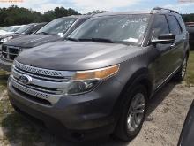 5-06131 (Cars-SUV 4D)  Seller: Florida State F.D.L.E. 2011 FORD EXPLORER