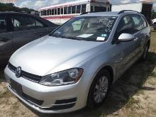 5-07228 (Cars-Sedan 4D)  Seller:Private/Dealer 2016 VOLK GOLF