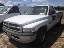 5-08224 (Trucks-Pickup 2D)  Seller: Gov-Hillsborough County School 1999 DODG RAM