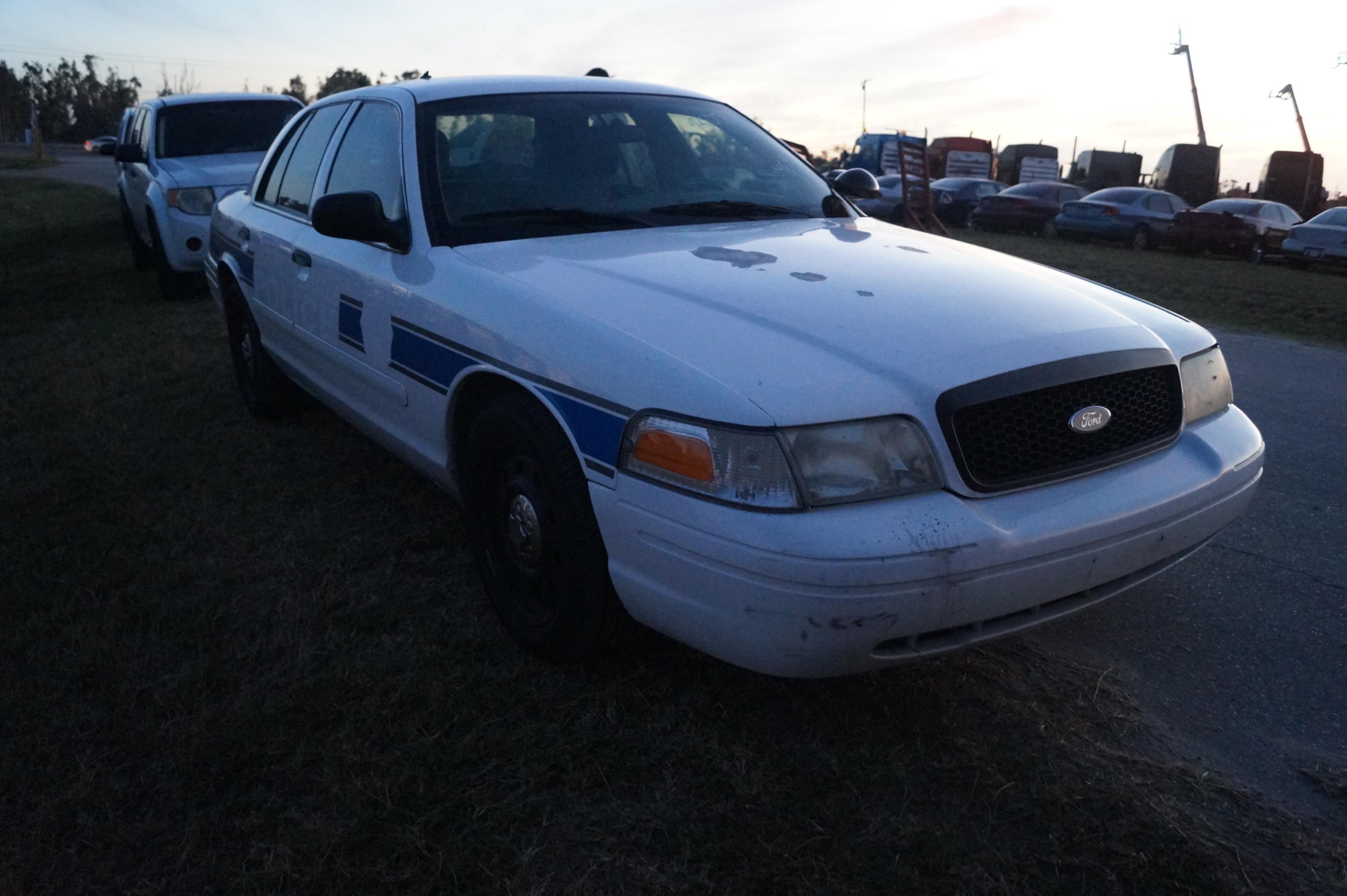 2008 Ford Crown Victoria Police Cruiser