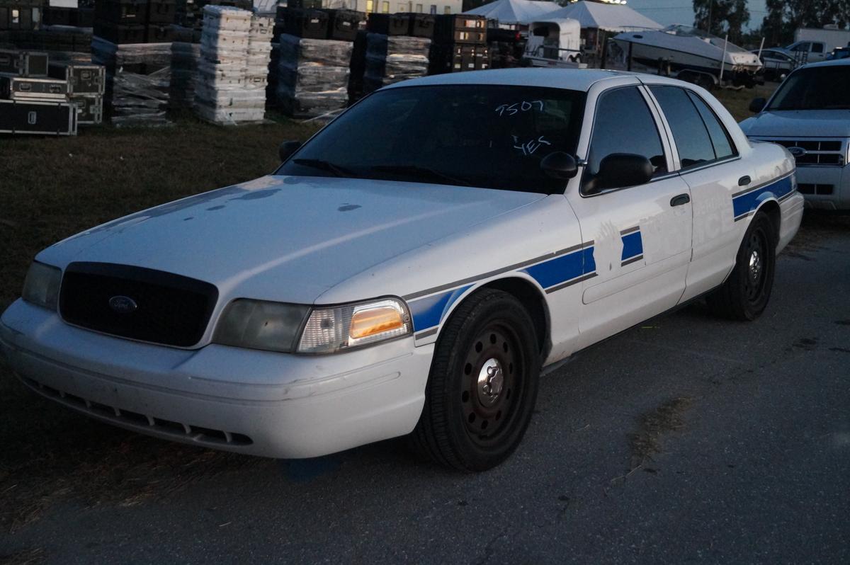 2008 Ford Crown Victoria Police Cruiser