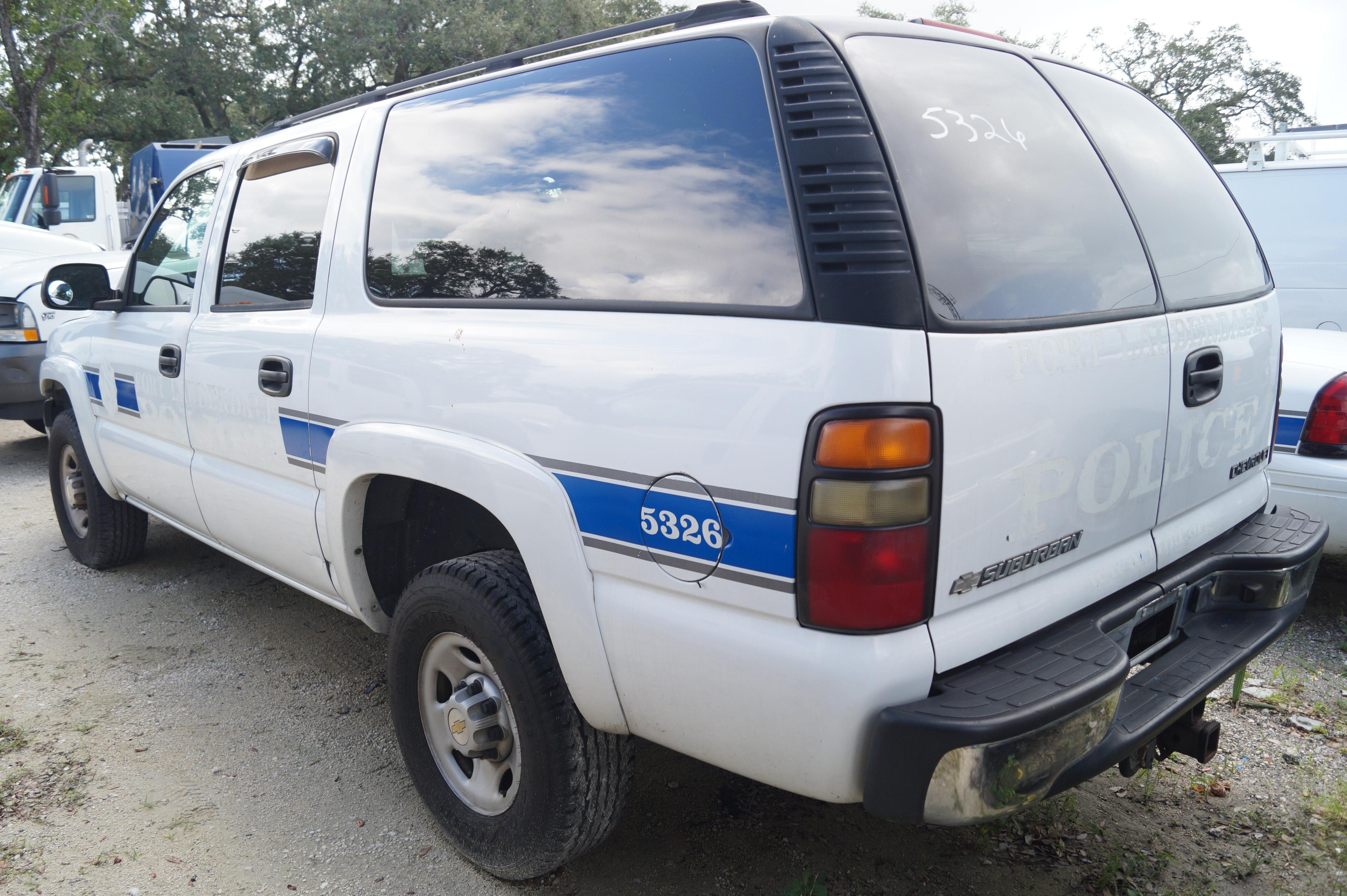 2004 Chevrolet Suburban 4x4 SUV