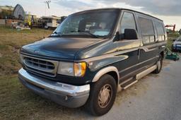 1998 Ford Econoline 150 Luxury Van