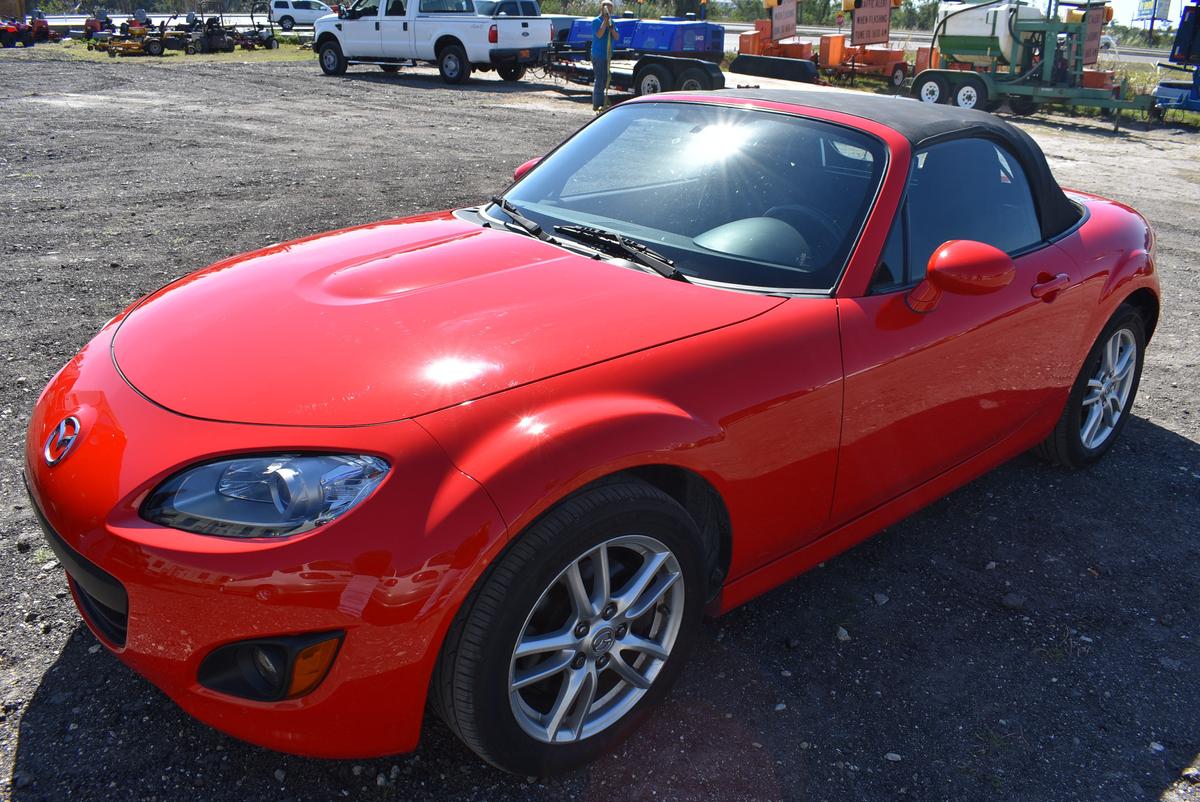 2009 Mazda MX-5 Coupe Convertible