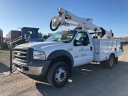 2006 Ford F550 37ft Over Center Bucket Truck