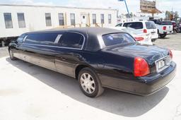 2009 Lincoln 9 Passenger 5 Door Limousine