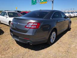 2015 Ford Taurus 4 Door Sedan