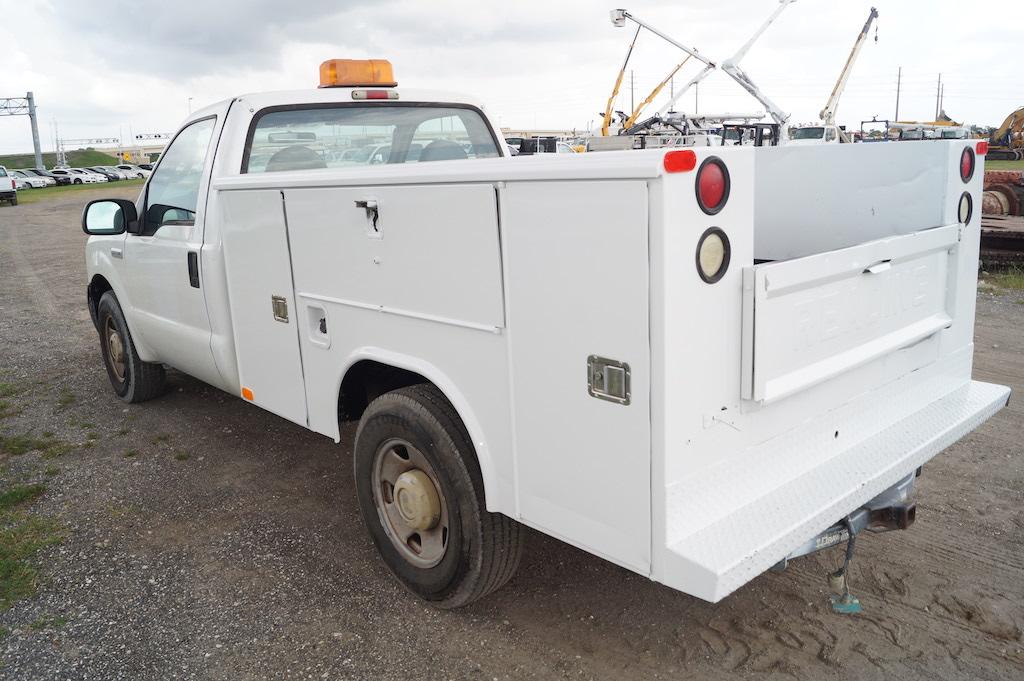 2005 Ford F-250 XL Super Duty Service Truck