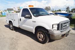 2005 Ford F-250 XL Super Duty Service Truck