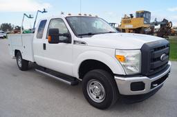 2011 Ford F-250 XLT Super Duty 4x4 Extended Cab Service Truck