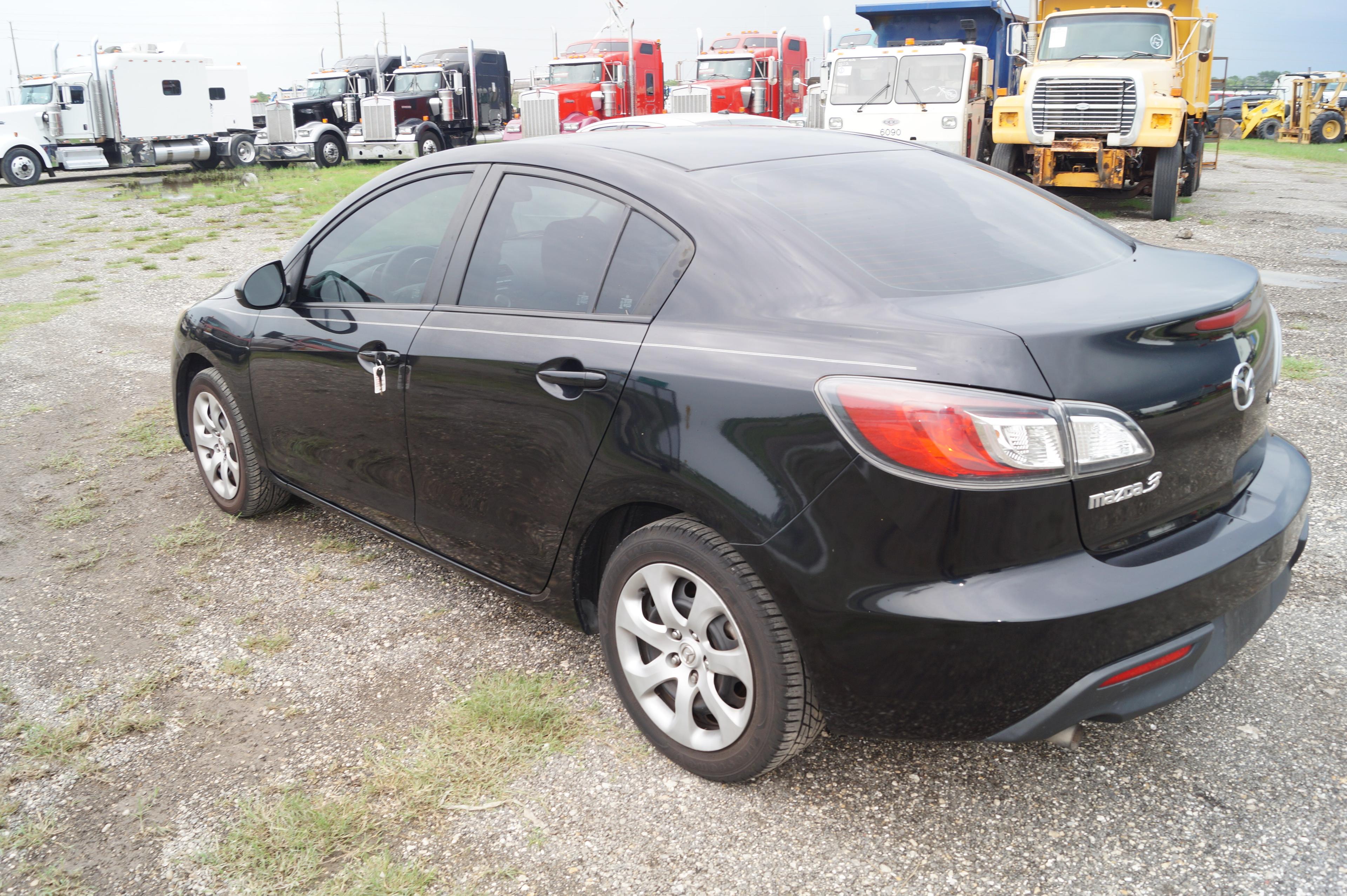 2010 Mazda 3 Sedan