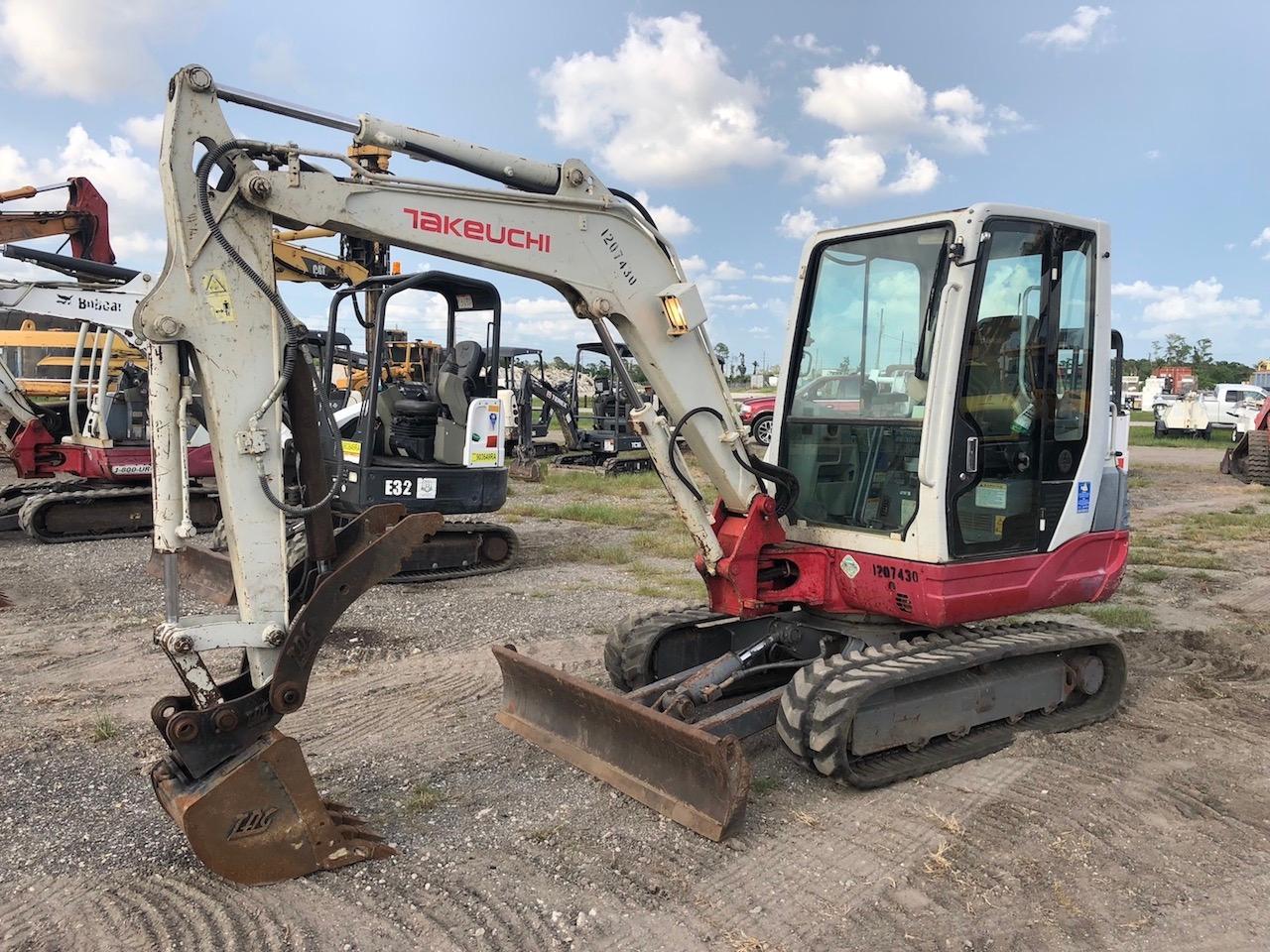 2011 Takeuchi TB235 Mini Hydraulic Excavator