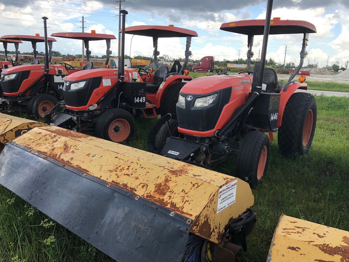 2015 Kubota MX5200F Broom Sweeper Tractor