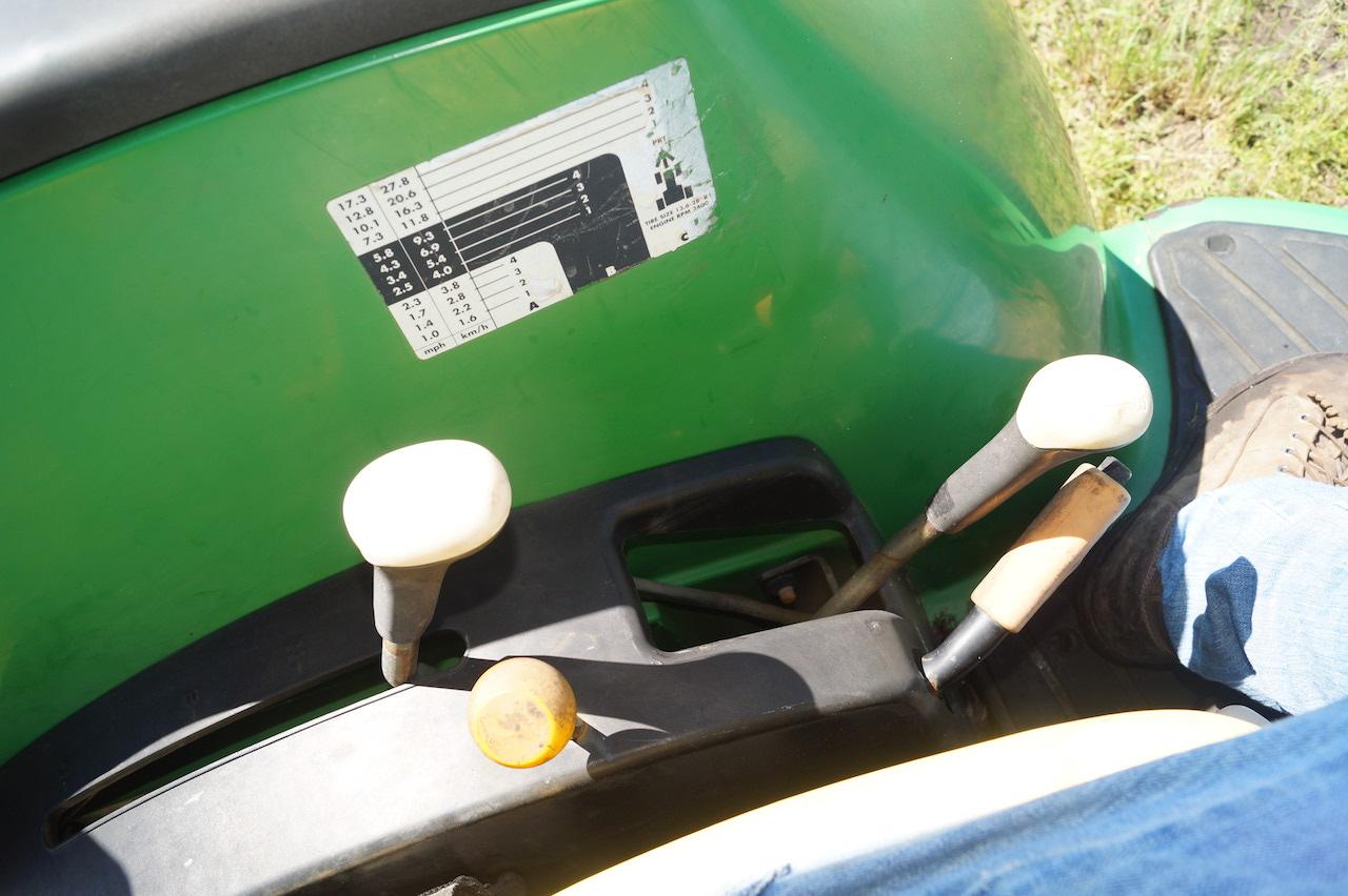 John Deere 4520 Front End Loader Tractor