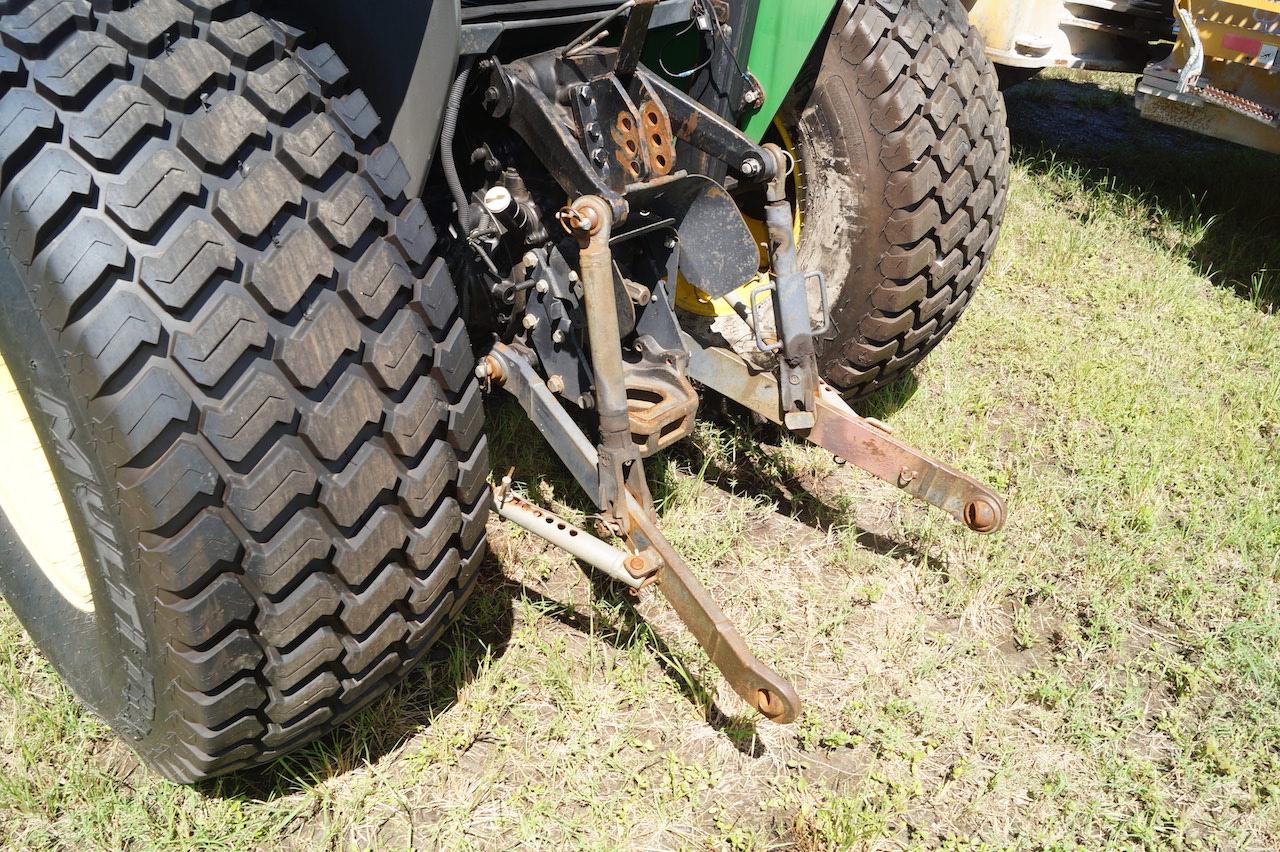 John Deere 4520 Front End Loader Tractor