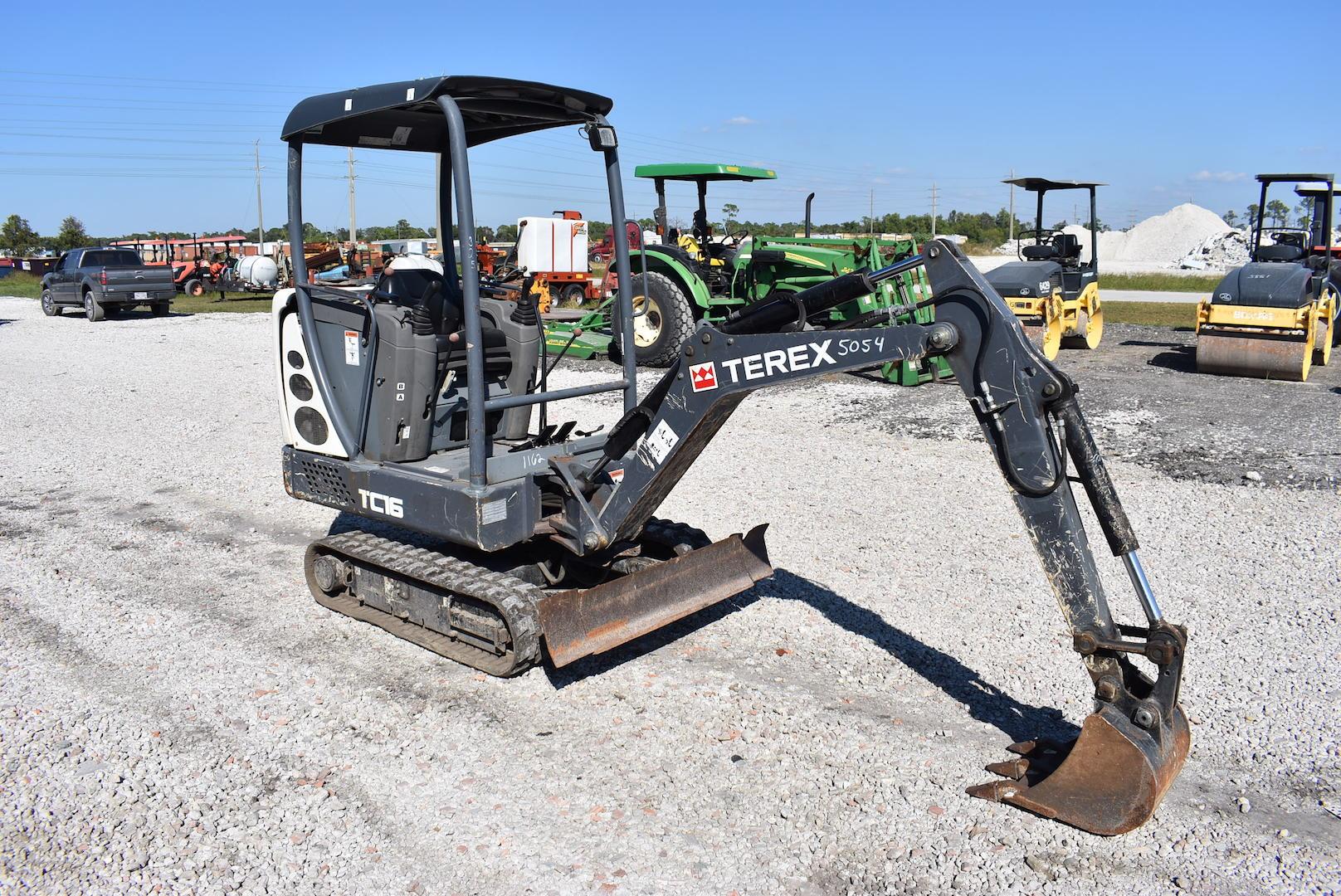 2014 Terex TC16 Mini Hydraulic Excavator