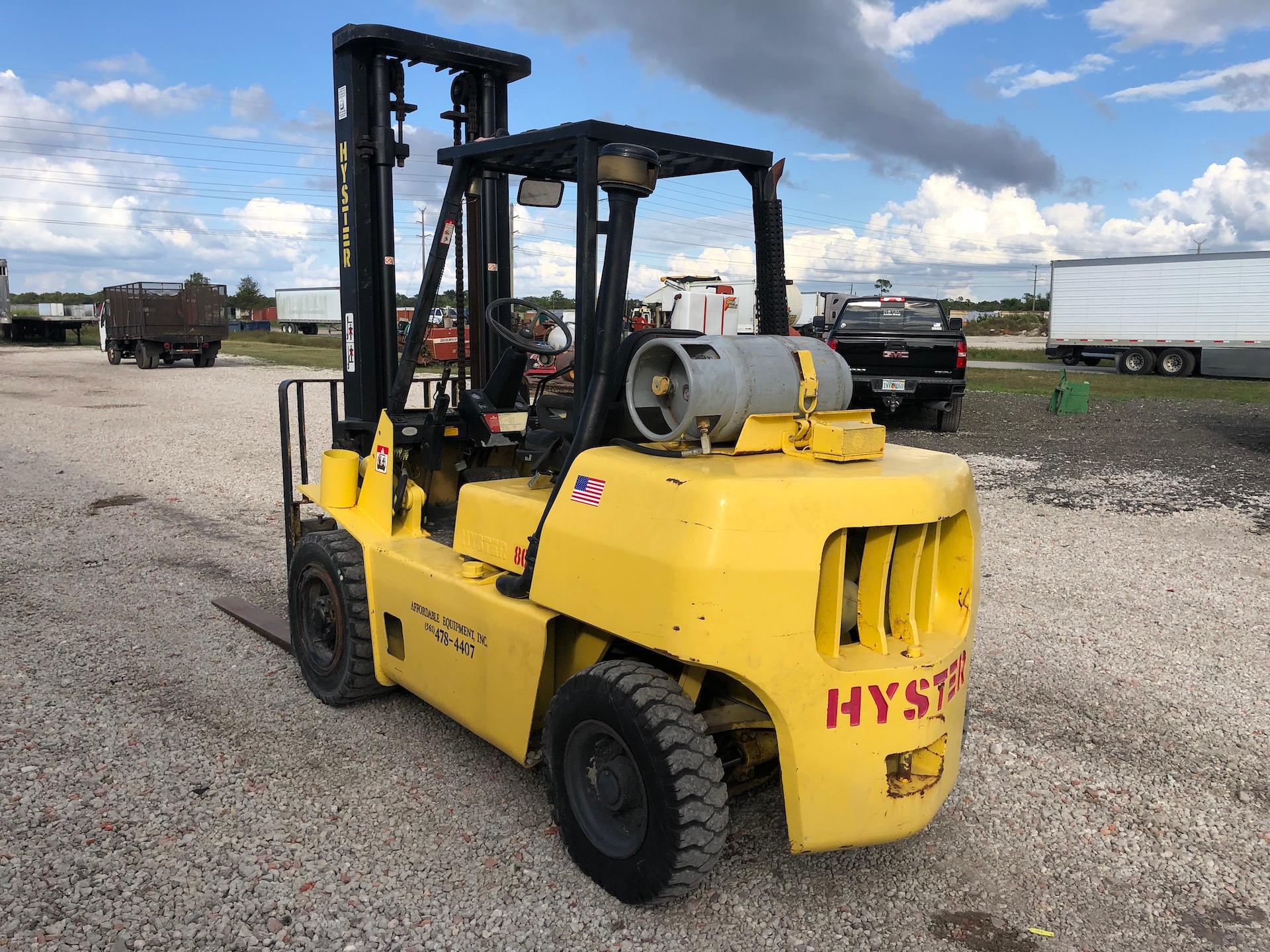 Hyster H80XL 8,800lbs Pneumatic Tire Forklift