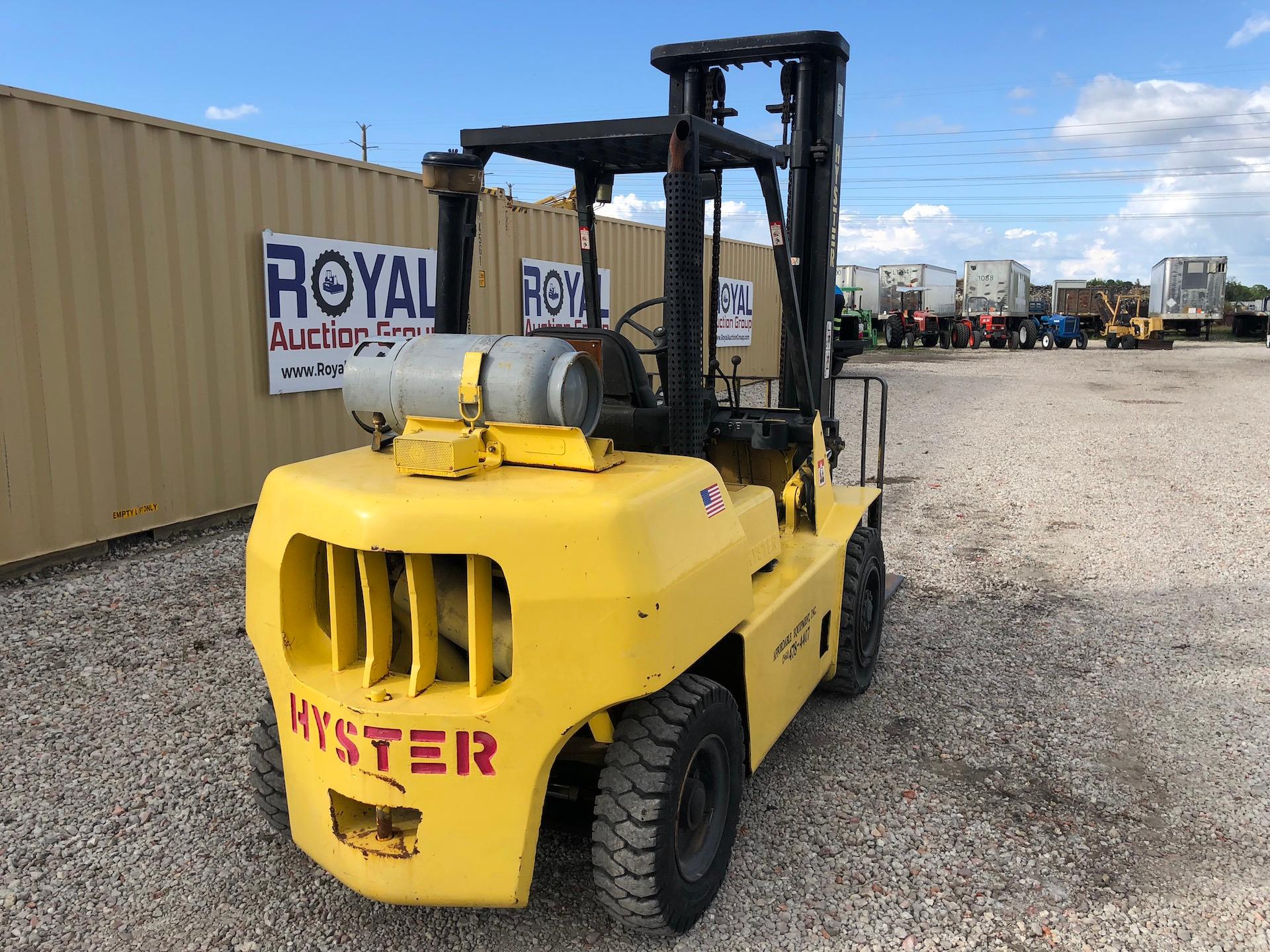 Hyster H80XL 8,800lbs Pneumatic Tire Forklift