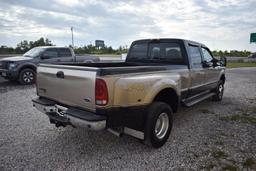 2004 Ford F-350 4x4 SD Crew Cab Dually Pickup Truck