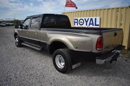 2004 Ford F-350 4x4 SD Crew Cab Dually Pickup Truck