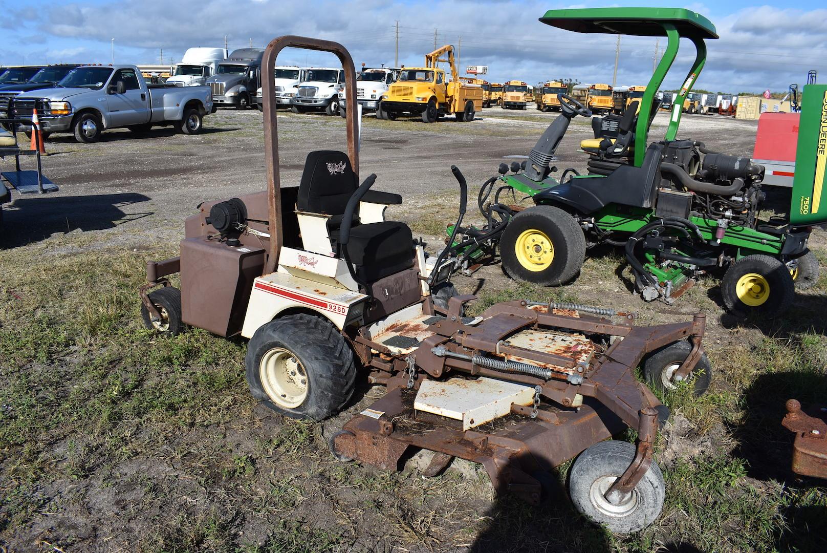 Grasshopper 928D Diesel Commercial Front Mower