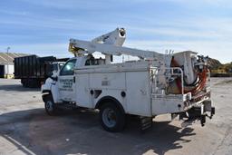 2004 Chevrolet C5500 37ft Insulated Over Center Bucket Truck