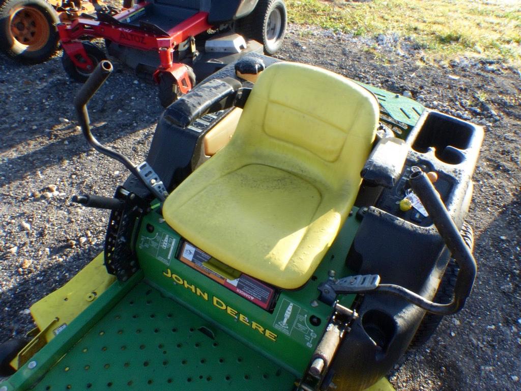 John Deere EZ Track