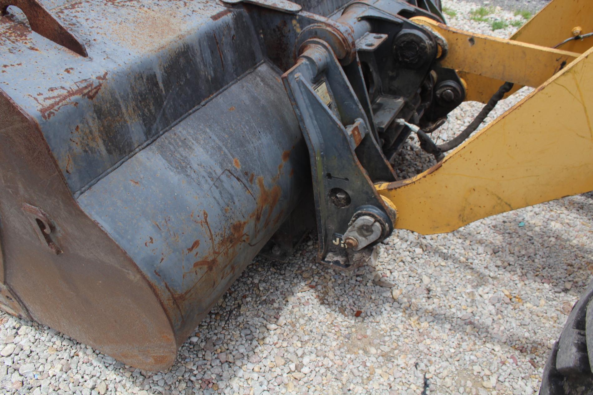 John Deere 544H Articulated Wheel Loader