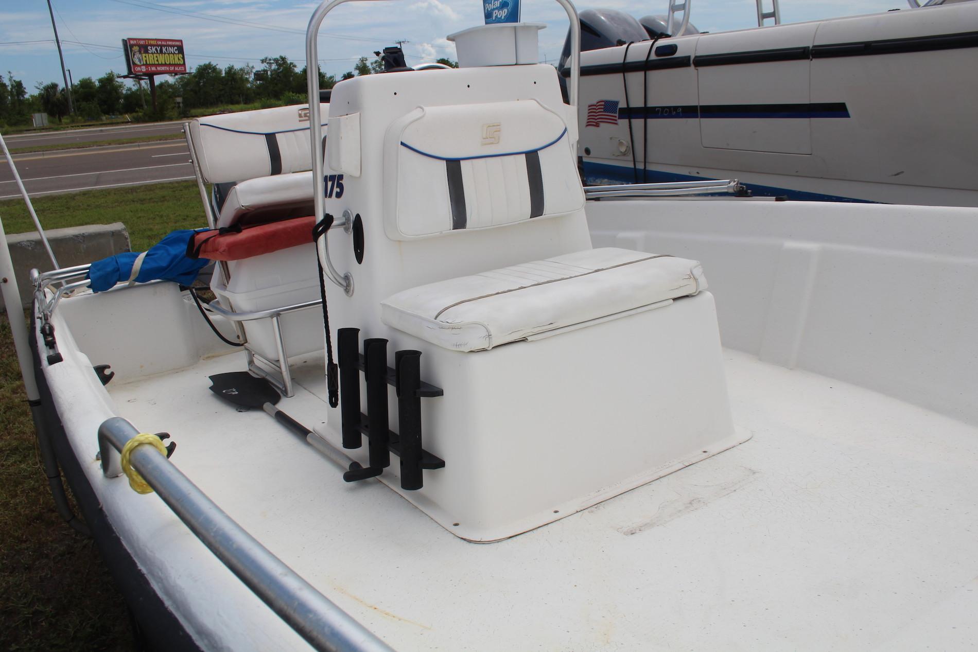 2005 Carolina Skiff 17.5FT Center Console Boat