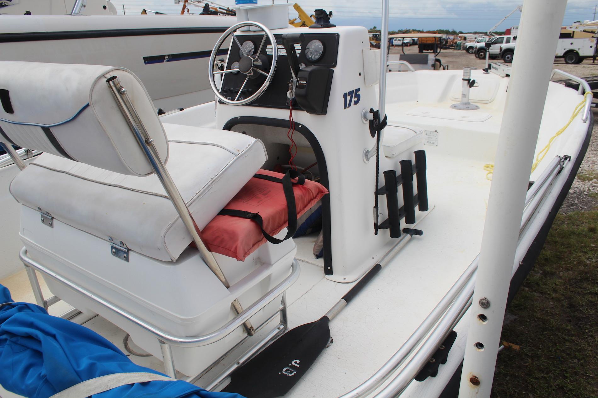 2005 Carolina Skiff 17.5FT Center Console Boat