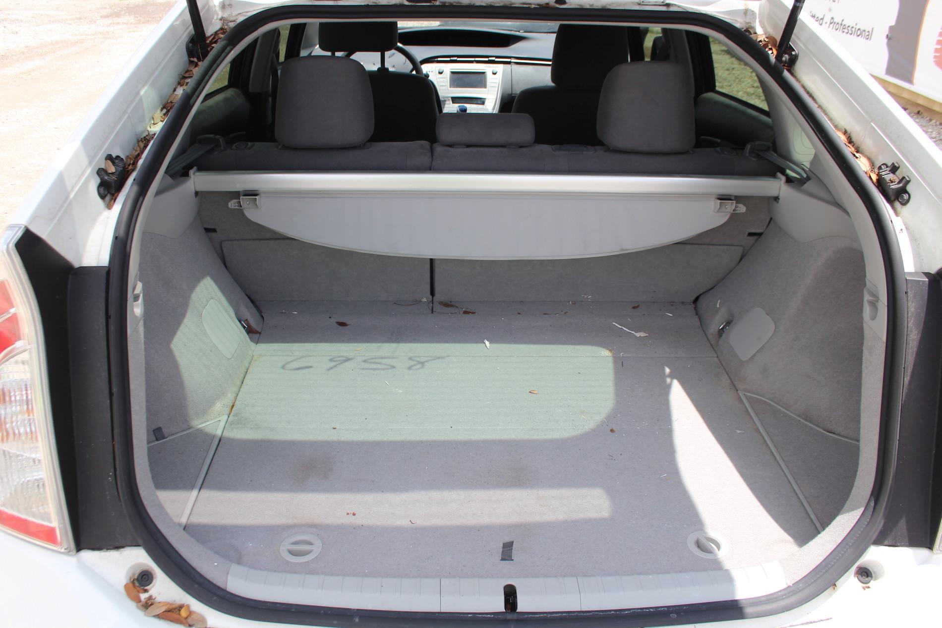 2015 Toyota Prius 4 Door Hatchback