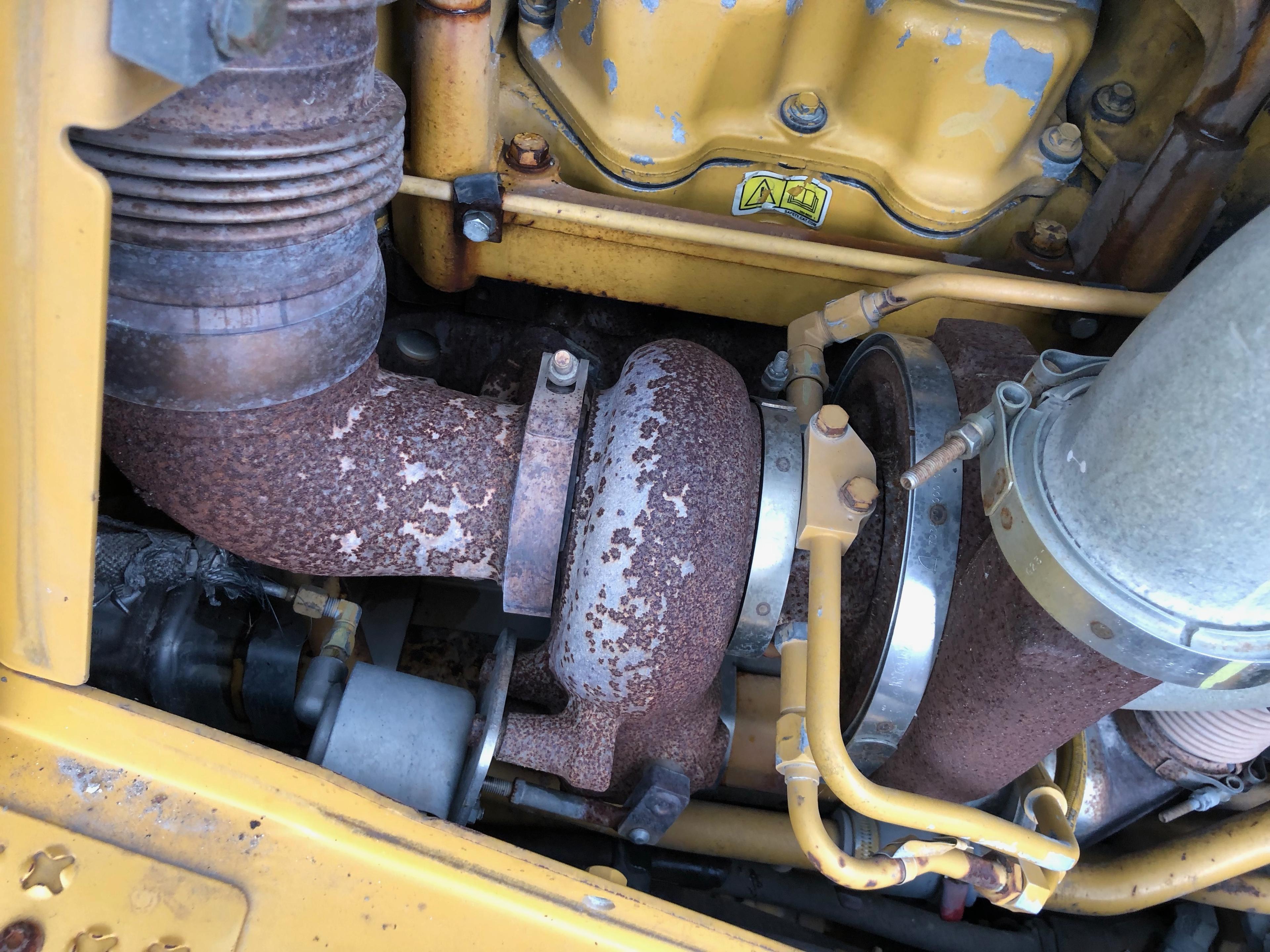 2013 Caterpillar D8T Crawler Tractor Dozer