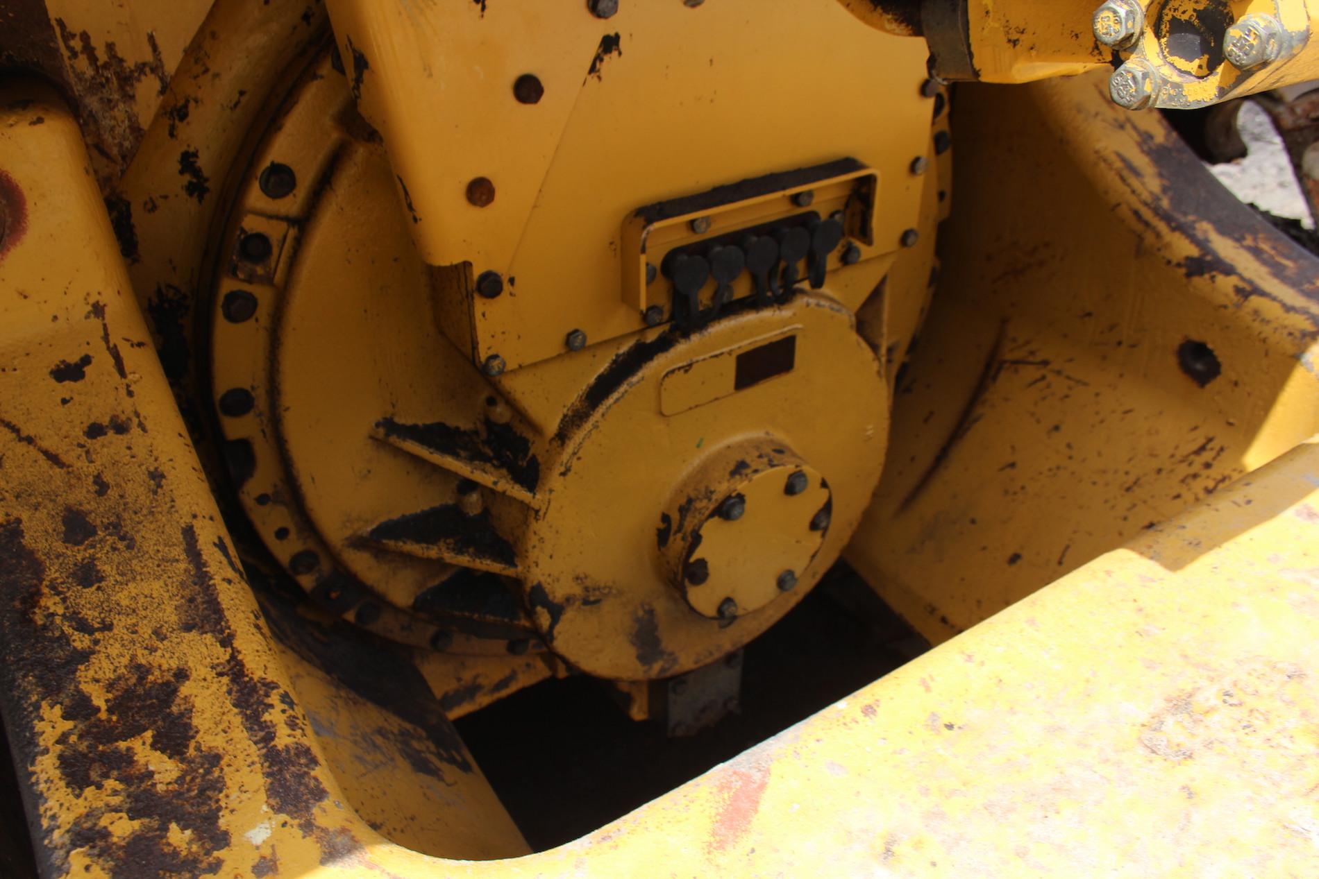 2010 Caterpillar D8T Crawler Tractor Dozer